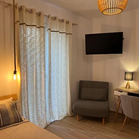 Calm Joy & J - New Bird 埃尔莫波利斯