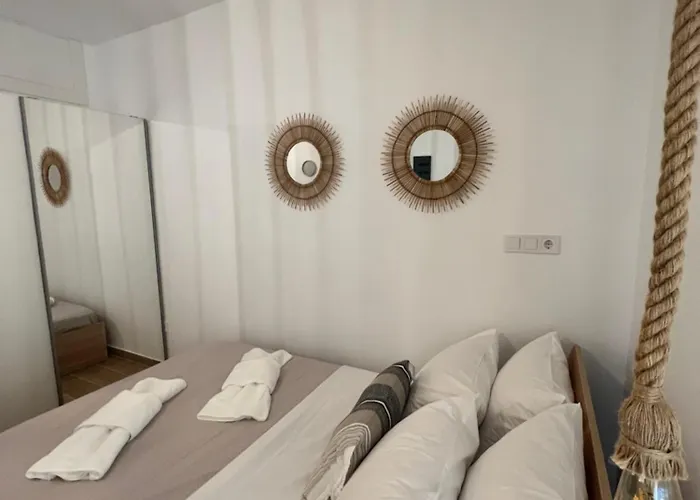 Calm Joy & J - New Bird Apartamento Ermoupoli