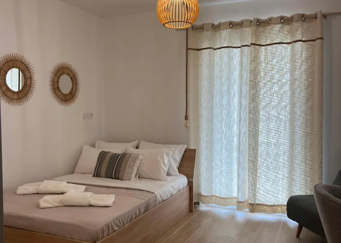 Calm Joy & J - New Bird Apartamento *