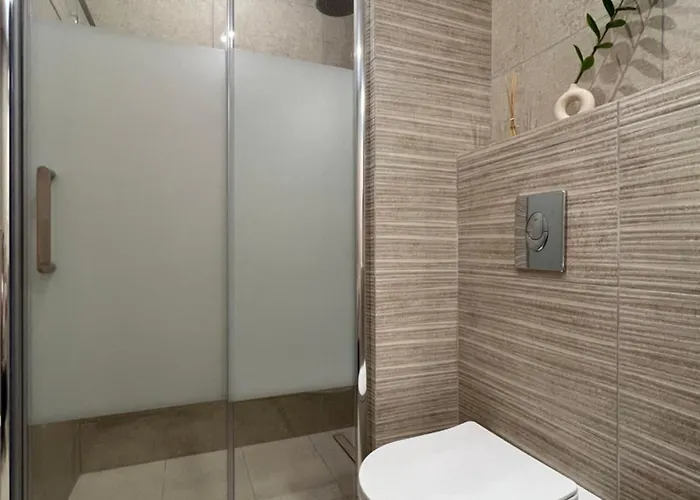 Calm Joy & J - New Bird Apartamento