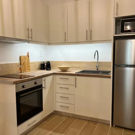 Calm Joy & J - New Bird Ερμούπολη